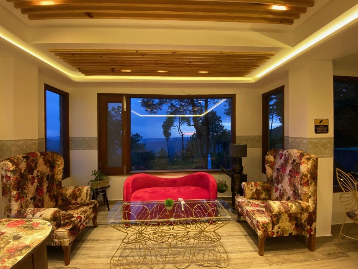 The Westberry 50Mtrs Offroading And 50 Mtrs Nature Path Bed & Breakfast Shimla Exterior photo